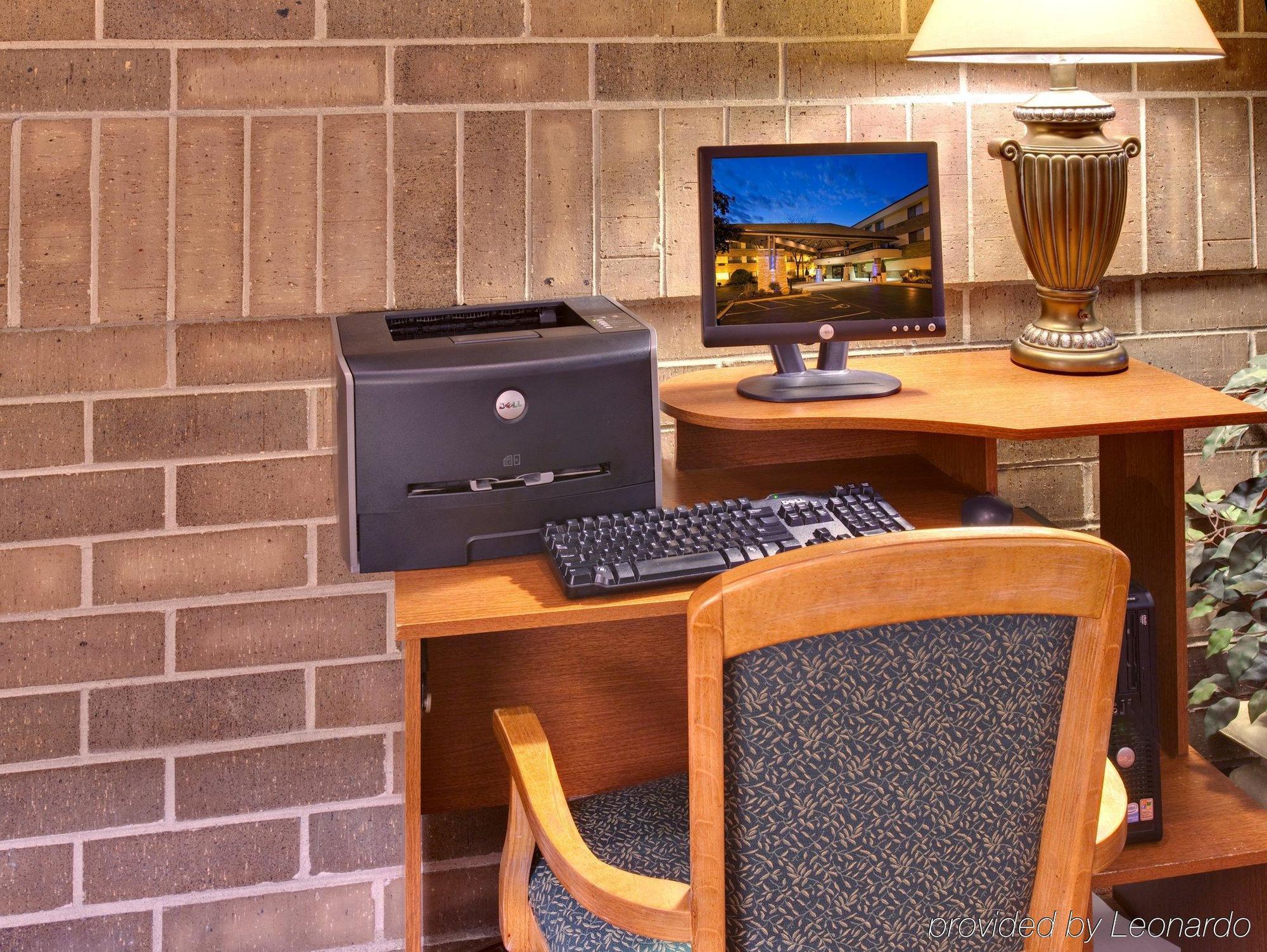Holiday Express Chicago Nw - By Ihg Hotel Arlington Heights