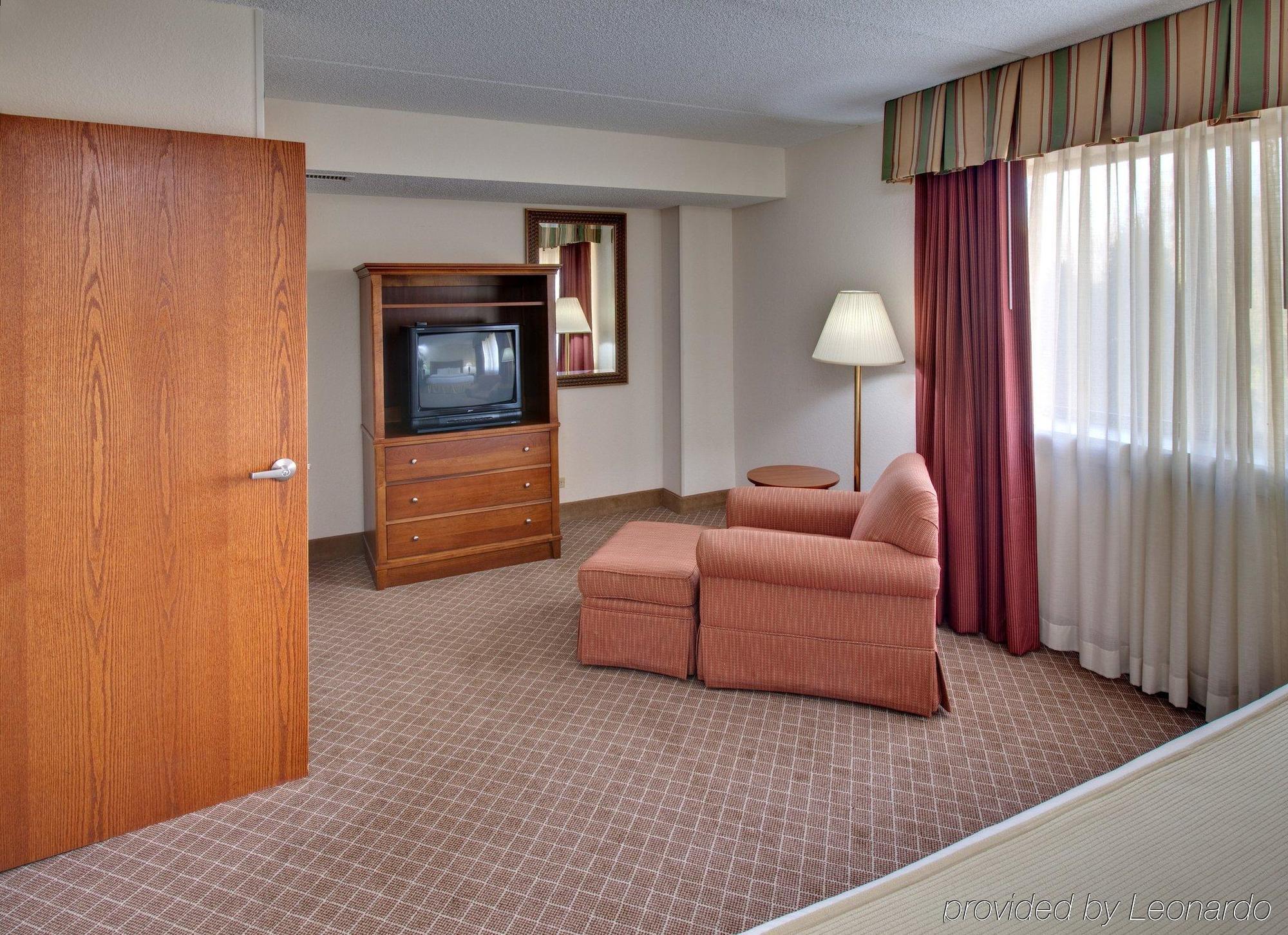 Express Chicago Nw - By Ihg Arlington Heights